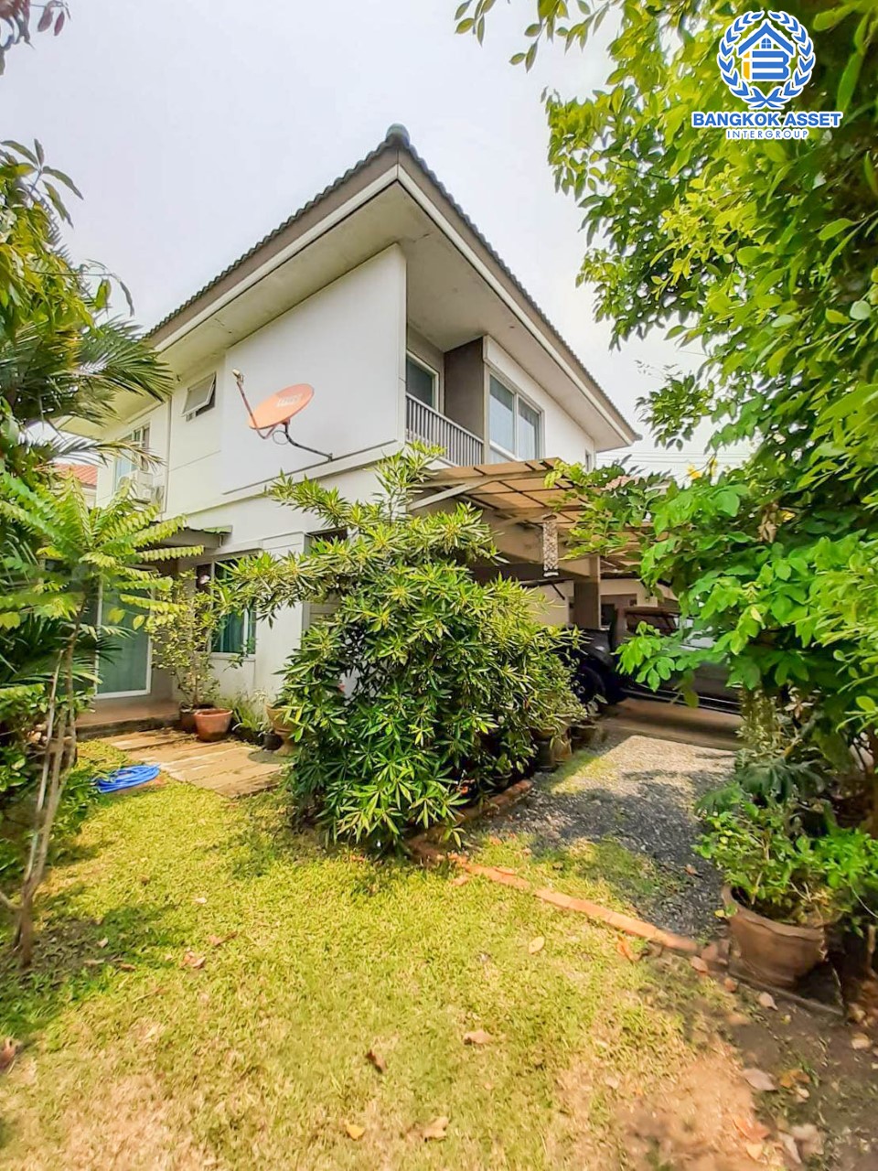 *****บ้านเดี่ยวมือสองย่านนนทบุรี ม.อินนิซิโอ1 ปิ่นเกล้า-วงแหวน เนื้อที่กว้างขวางมากถึง 64 ตร.ว. ฟังก์ชัน 3 ห้องนอน 2 ห้องน้ำ ที่จอดรถ 2 คัน บ้านจากแบรนด์ L&H โครงการตั้งบนทำเลเดินทางสะดวก ใกล้รถไฟฟ้าสายสีม่วง "สถานีตลาดบางใหญ่" และทางด่วน "ศรีรัช"